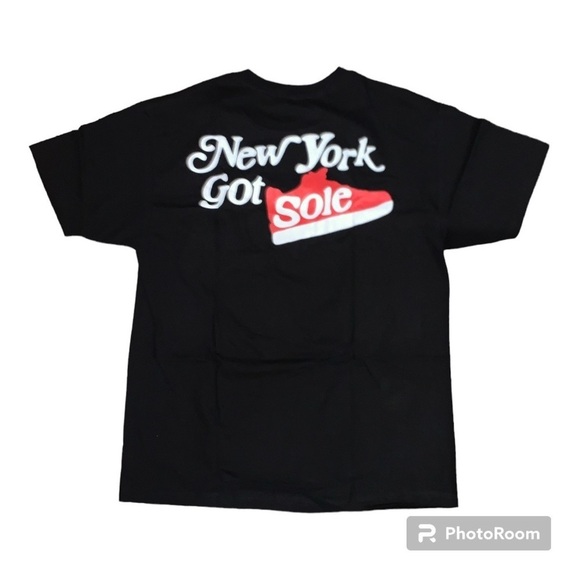 NWT GOT SOLE NY tee shirt size large small black puff print unisex big apple - Picture 9 of 9